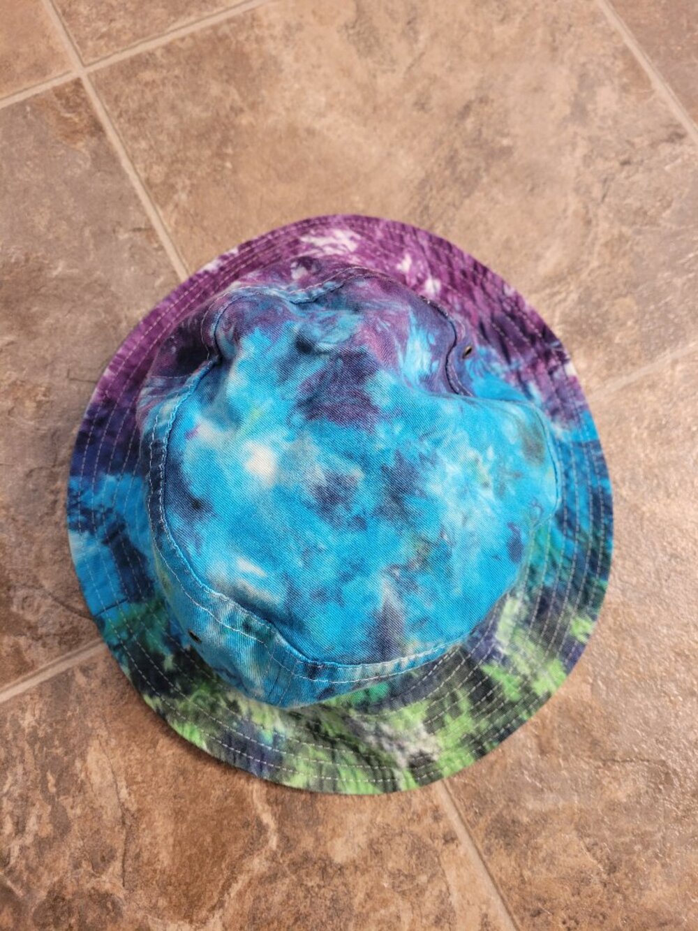 NEW Kids Professionally Tie Dye Bucket Hat